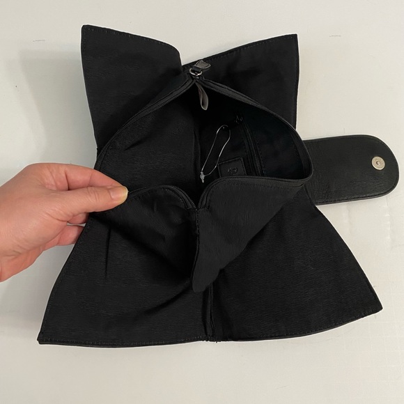 BCBGMAXAZRIA Paris Black Soft Leather Bow Clutch - Picture 10 of 11